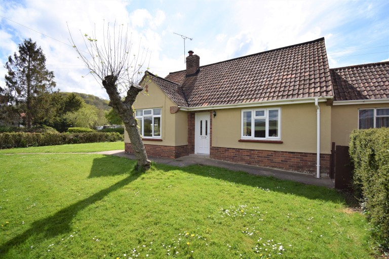 Compton Dundon, Somerton, Somerset