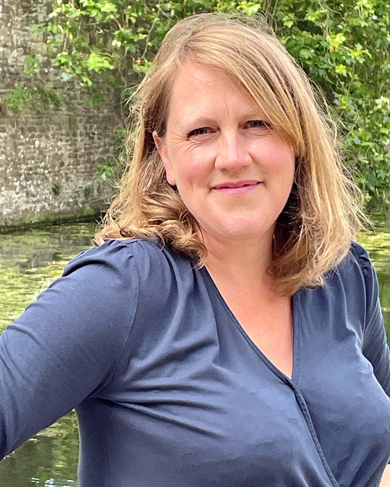 Sarah Golby, Negotiator